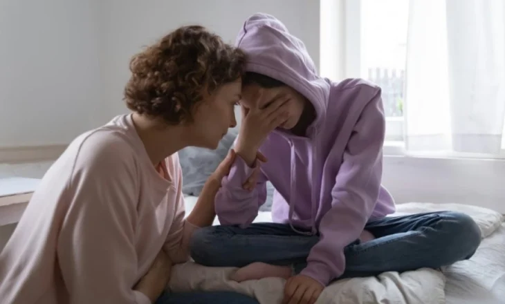 Kur fillon puberteti dhe çfarë ndodh gjatë kësaj periudhe?