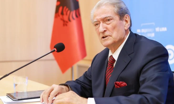 “Kush e ka radhën?”/ Berisha ironizon përballjen e zyrtarëve para drejtësisë