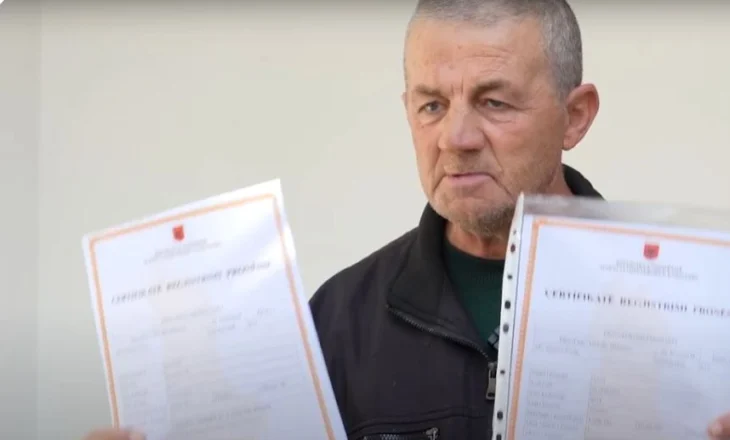 “Ky është dëbim, është dëbim” – banori tregon për BIRN: Projekti TID shemb historinë e dhjetëra familjeve në Durrës