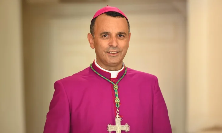 Lamtumirë Mons. Simon Kulli, ndahet nga jeta ipeshkvi i Vaut të Dejës në moshën 52-vjeçare