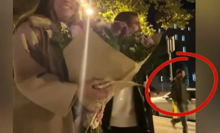 Leo Messi përfshihet në momentin e lumtur të një çifti në Barcelonë, videoja që po bën xhiron e rrjetit