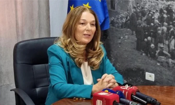 Lirohet nga detyra prefektja e qarkut Shkodër Majlinda Angoni, e zëvendëson ish- kandidatja për deputete…