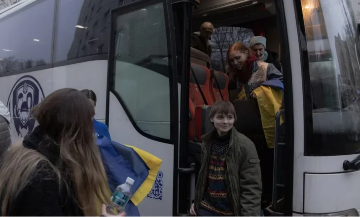 Lukashenko liron 31 ukrainas të burgosur në Bjellorusi, pas një pakti të ndërmjetësuar nga SHBA-ja