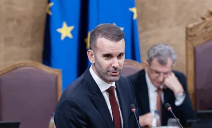 Mali i Zi ashpërson regjimin e vizave për shtetasit rusë! Kryeministri Spajiç: Do ndjekim politikat e BE-së