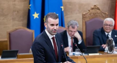 Mali i Zi do të ashpërsojë regjimin e vizave/ Spajiç: Do ndjekim politikat e BE-së