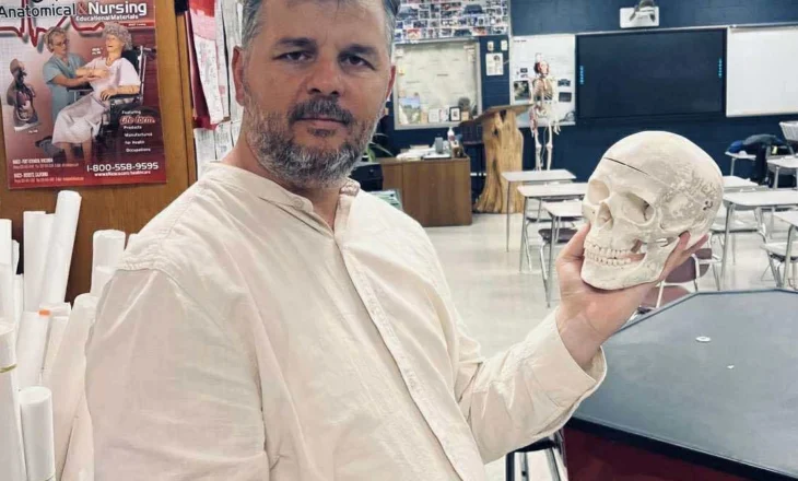 Marsel Lela: Letërsia, para së gjithash është përgjegjësi!