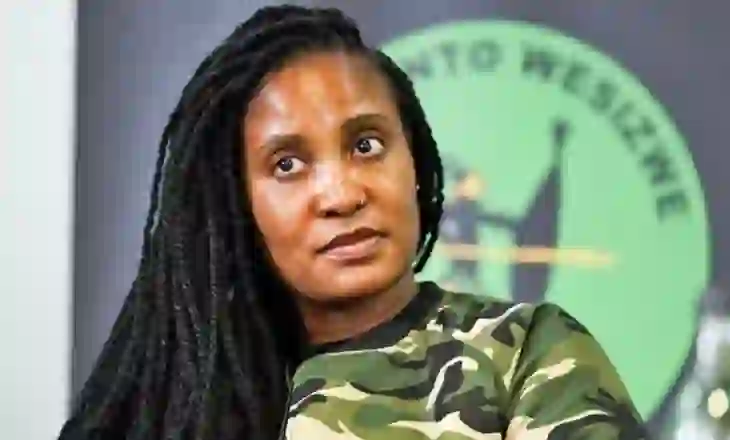 Mashtrimi që çoi afrikanët në frontin e Ukrainës, jep dorëheqjen vajza e ish-presidentit të Afrikës së Jugut