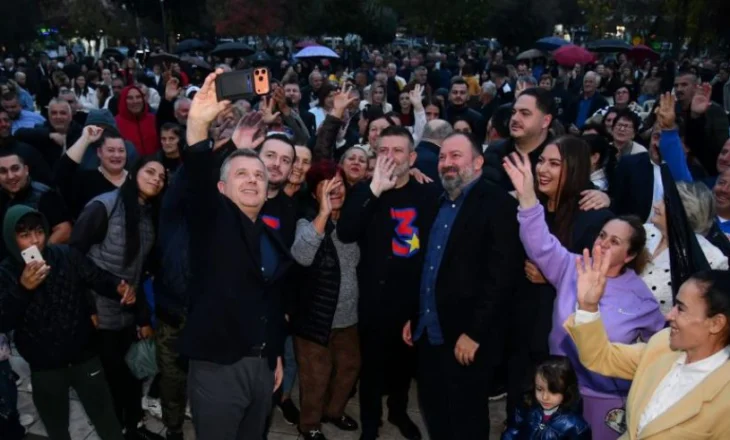 Mbyllet fushata në Cërrik/ Balla: Votoni kandidatin socialist, të tjerët janë kot