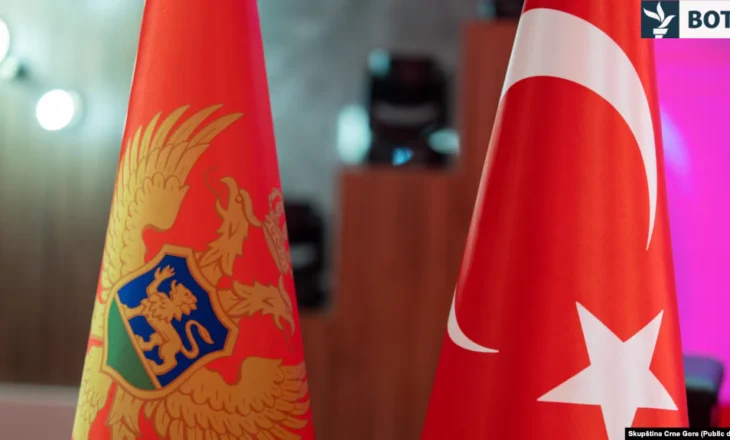 Më pak turq drejt Malit të Zi, pas regjimit të vizave