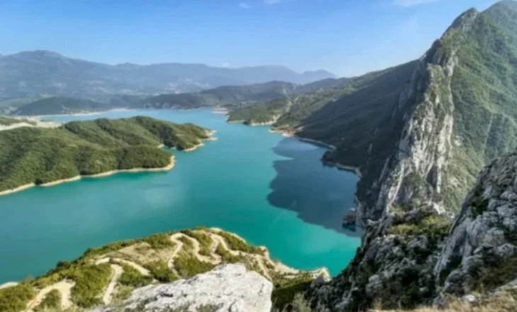 Media e huaj: Turistët britanikë zgjedhin Shqipërinë për pushime në vjeshtë