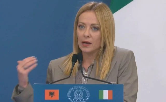 Meloni: Shqipëria po sillet si vend i BE-së, por realiteti tregon të kundërtën