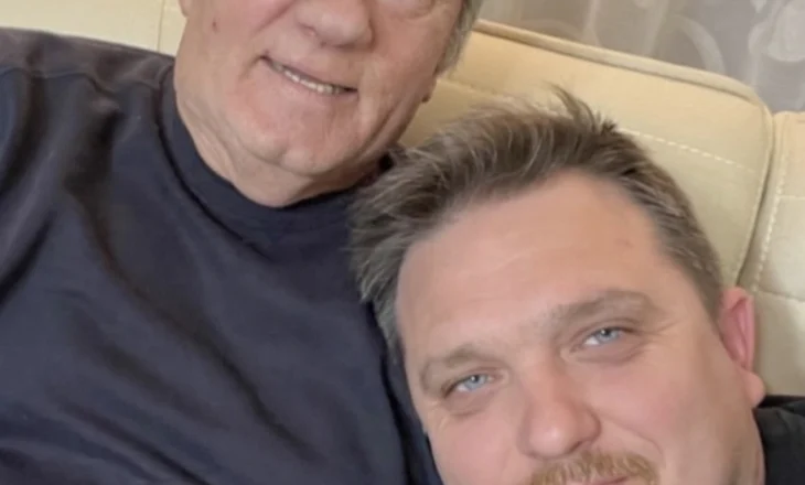 Mesazhi prekës nga Jul Deda në përvjetorin e humbjes së babait: Dy vjet pa ty, zemra ime…