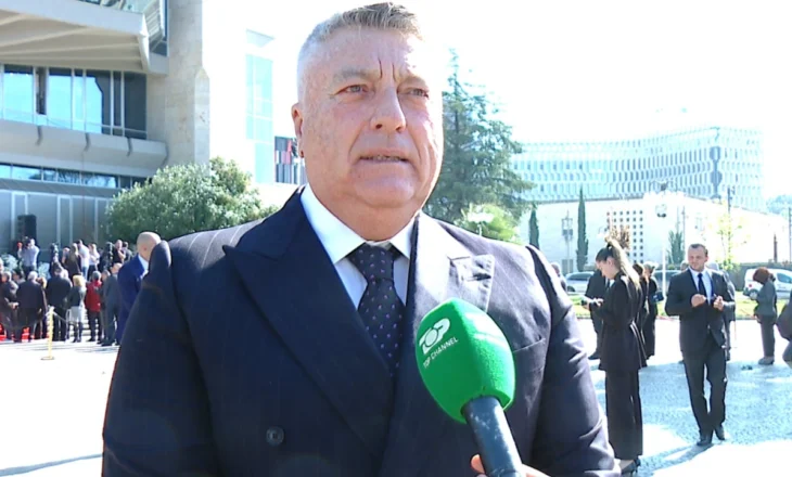 “Mik në ditë të mira dhe të këqija”/ Ish-guvernatori Fullani në homazhet për Fatos Nanon: I dha shpresë popullit dhe krijoi një ekonomi solide