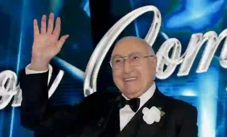 Misteri i testamentit të Pippo Baudos: Tre muaj pas hapjes, askush nuk e ka pranuar ende