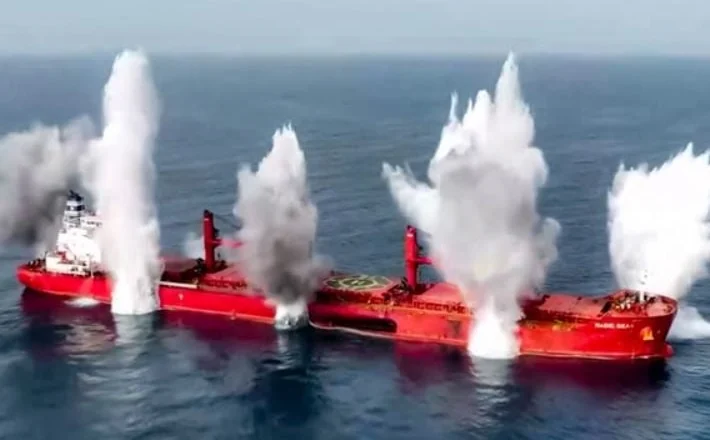 Misteri rus në Lindjen e Mesme, si po i përdor Moska rebelët Huthi për të goditur ekonominë evropiane