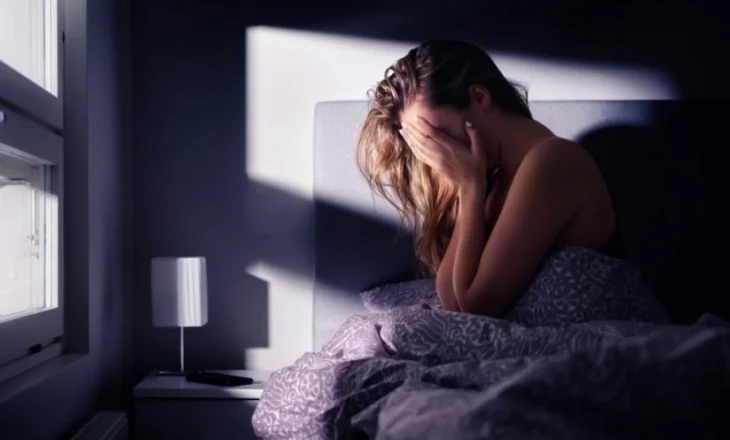 Mjekët dhe neuroshkencëtarët shpjeguan se çfarë ndodh në tru kur shohim ëndrra të këqija