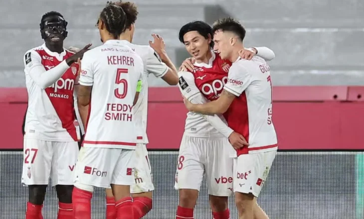 Monaco befason PSG-në dhe e bën garën për titull në Ligue 1 shumë interesante (video)