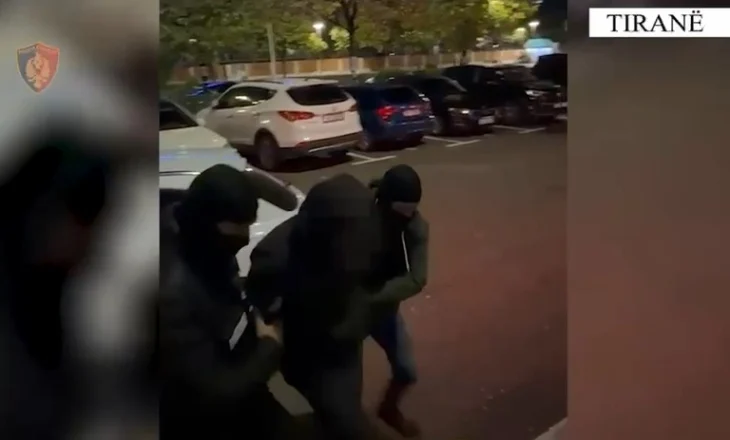 Morën peng 27-vjeçarin, i grabitën 5 mijë euro dhe e dhunuan, arrestohen 2 persona në Tiranë, 3 në kërkim