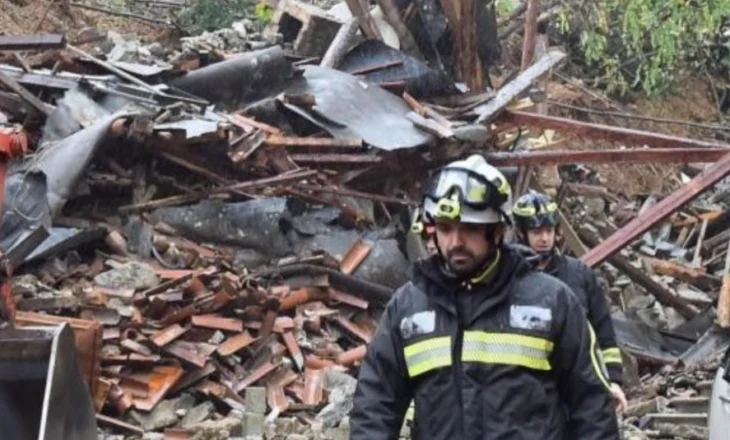 Moti i keq godet Italinë, rrëshqitjet masive të dheut shkatërrojnë një banesë gjatë natës