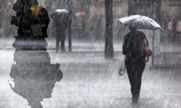 Moti i keq/ Tirana nën alarm për përmbytje, Bashkia apel qytetarëve: Shmangni lëvizjet e panevojshme