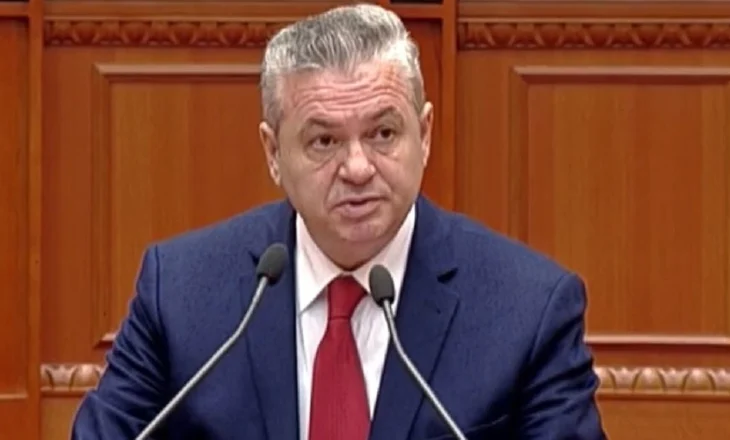 Murrizi: Berisha flaku besnikët, PD sot është thjesht parti konservash