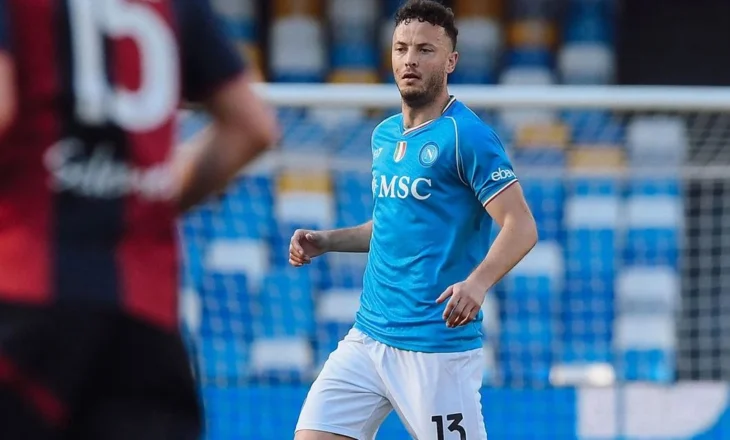 Napoli, Rrahmani drejt rinovimit me përmirësim page