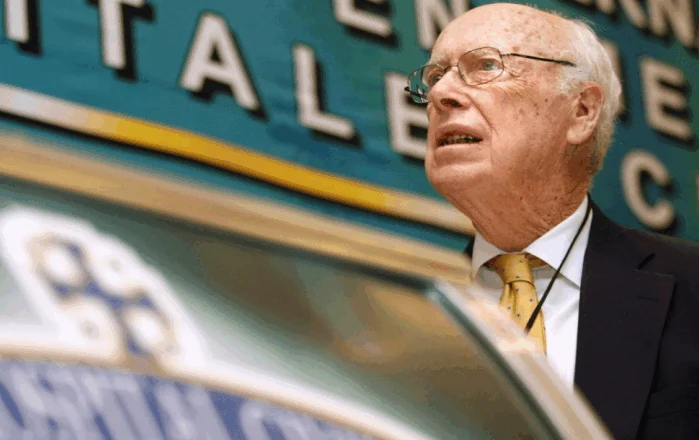 Ndërron jetë James Watson, një nga shkencëtarët që zbuloi strukturën e ADN-së