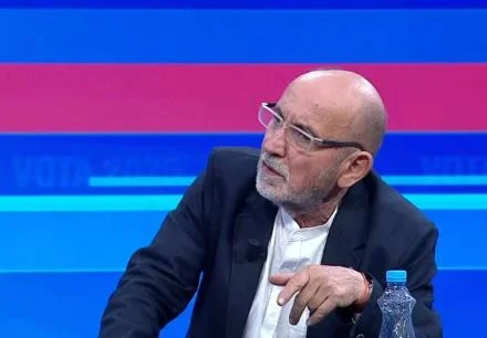 “Ndoshta një nga oligarkët e Berishës…”/ Reagon ashpër analisti: Duhet të kërkohej dorëheqja e Ballukut