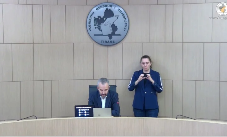 “Në Tepelenë do të bëhet vlerësimi i fletëve dhe rezultatit edhe nëpërmjet AI”, Celibashi: Numërimi do të nisë në 22:00, presim të përfundojë…