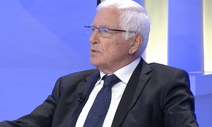 Neritan Ceka: Klasa politike shqiptare vjen nga katundet, nuk ka programe dhe ideale