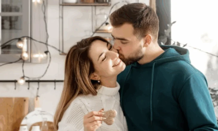 Nëse do të jesh magnet për njerëzit: 8 këshilla që të gjithë të të adhurojnë