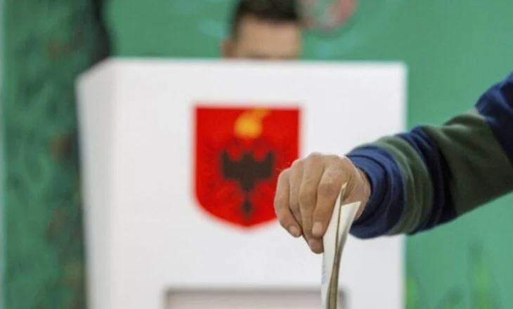 Nesër zgjedhje në 5 bashki/ Mbi 334 mijë qytetarë me të drejtë vote, shpërndahet baza materiale nëpër KZAZ
