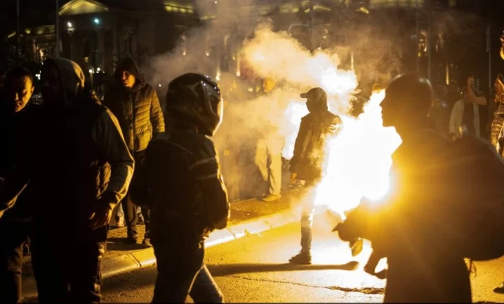 Nga Sarajeva në Ukrainë e deri në Serbi: Kush kërcënoi me masakër në protestën në Beograd?