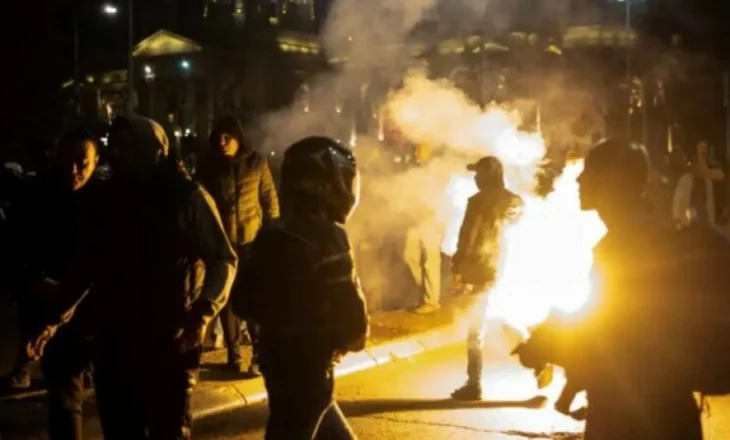 Nga Sarajeva në Ukrainë e deri në Serbi, REL: Kush kërcënoi me masakër në protestën në Beograd?