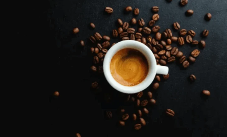 Një kafe në ditë ul rrezikun e aritmisë