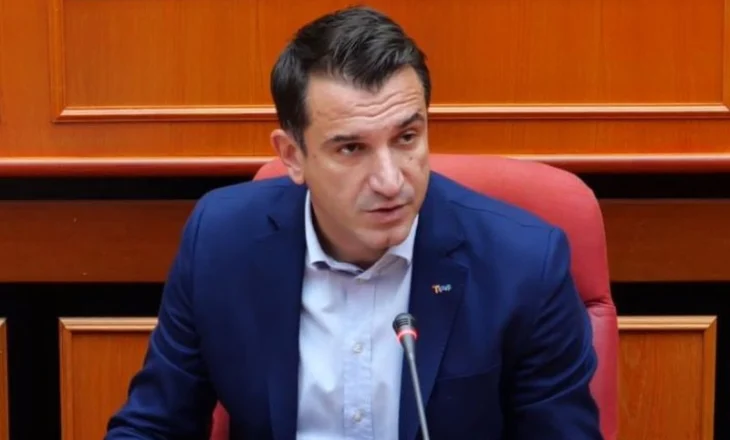 “Një nga figurat më të korruptuara në Tiranë”, Vokshi sulmon Veliajn: Kur pushteti ngrihet mbi frikën, ‘ha’ të vetët