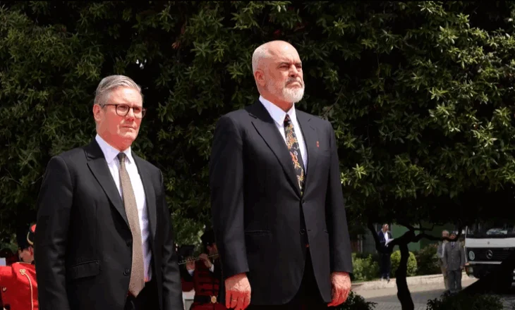 “Nuk kërkojmë falje” – The Guardian: Tension mes qeverive të Tiranës dhe Londrës