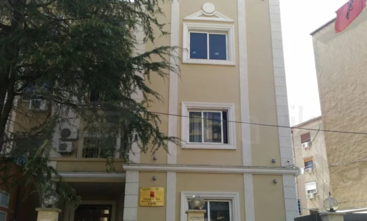 Nuk ofronte shërbimet mjekësore në spitalin publik për përfitime monetare në spitale private, Prokuroria Fier…