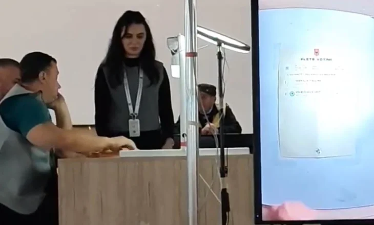 Numërohen 2 nga 21 kuti në Tepelenë, PS kryeson me 310 vota