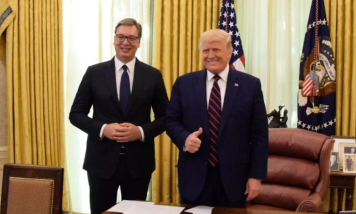 NY Times: Vuçiç shpik një ligj dhe i dhuron Trump vendin historik në mes të Beogradit