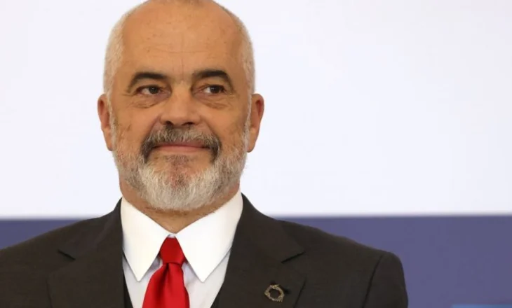 “O moj e bukura Arbëri”/ Rama ndan videokartolinë: Nxënësit e “Servete Maçit”, atmosferë festive në prag të festave të Nëntorit