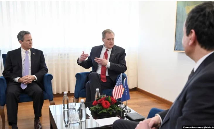 Osmani dhe Kurti bisedojnë me zyrtarët amerikanë për bashkëpunimin me SHBA-në