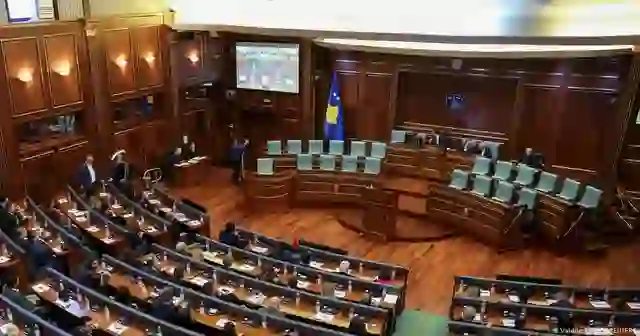 Pa qeveri dhe pa buxhet: Kosova drejt kolapsit institucional nëse dështon edhe mandati i Glauk Konjufcës