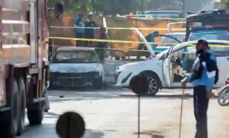 Pakistani “në gjendje lufte”, shpërthimi pranë gjykatës shkakton 12 viktima dhe 20 të plagosur