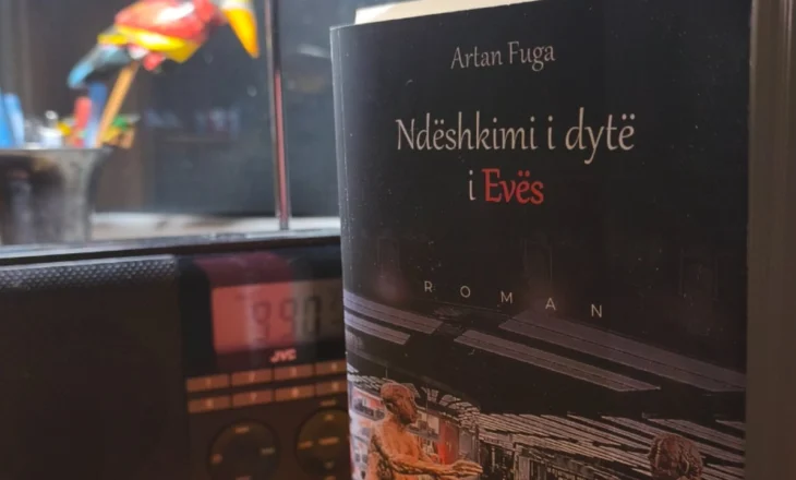 Panairi i Librit/ “Autori më i mirë i vitit” shpallet akademiku Artan Fuga, ja si u ndanë çmimet e tjera