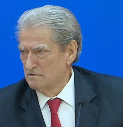 ‘Partia i takon optimistëve, kush ka për të ikur le të ikë’- Berisha ,pasi ka sulmuar ditën e sotme prokurorët e SPAK