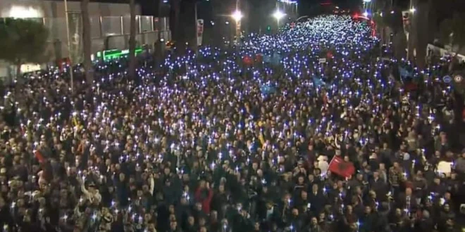 Pas Lali Erit, radha e Lubisë dhe Ramaduros’/ PD protestë në 17 nëntor tek kryeministria