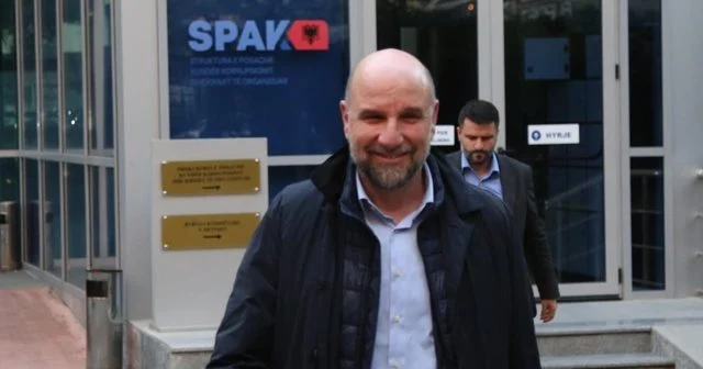 “Pas Sarandës e Divjakës, Dritan Agolli nis projektin turistik 2.4 mln € në Korçë”