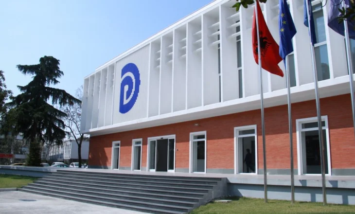 PD cakton emrat për dy komisionet, Oerd Bylykbashi tek “Zgjedhorja”, Luçiano Boçi tek “Territorialja”