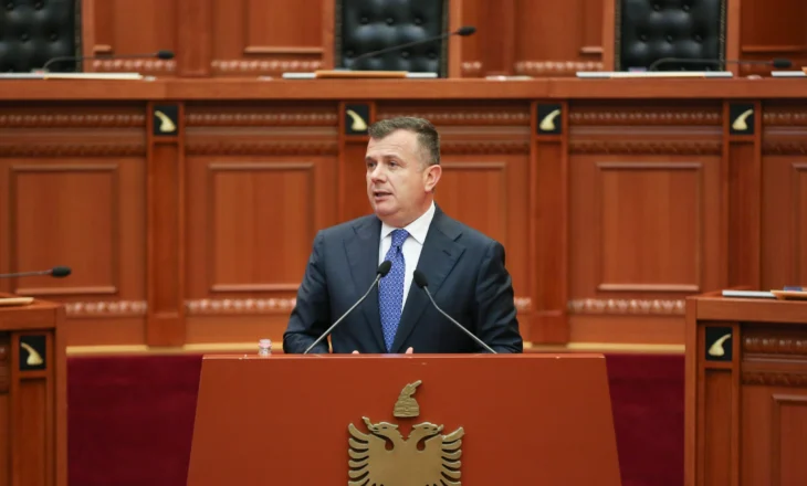 “Përdori gjuhë fyese dhe kërcënuese”, Grupi Parlamentar i PD-së kërkon përjashtimin me 10 ditë nga Kuvendi të Taulant Ballës